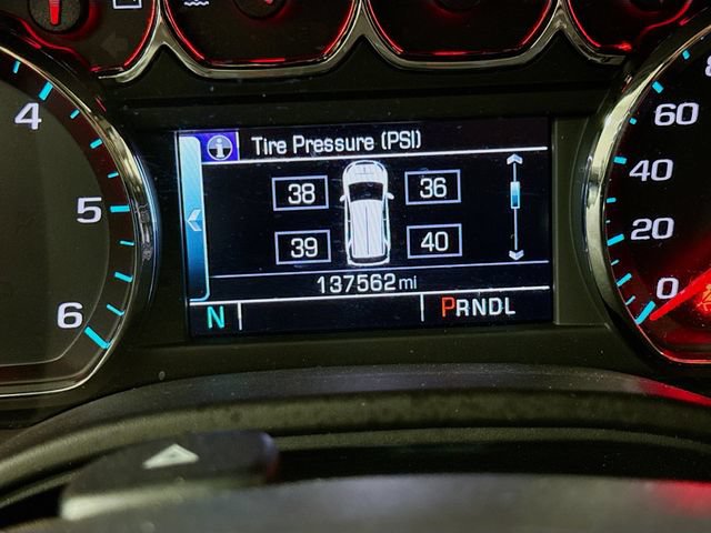Used 2019 Chevrolet Suburban LT AWD/4WD image 12