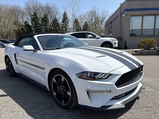 Certified 2021 Ford Mustang GT Premium w/ Equipment Group 401A image 3