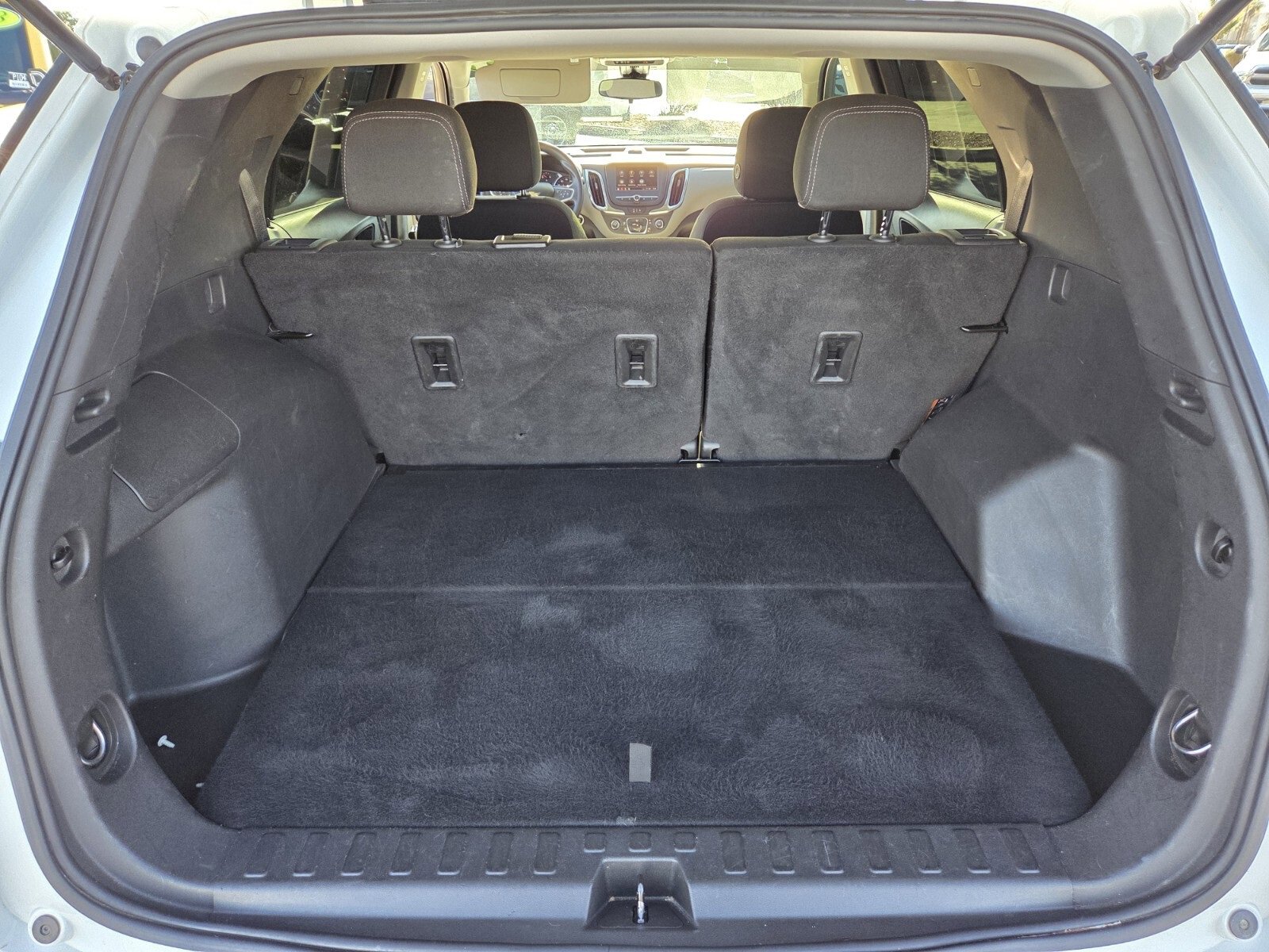 Used 2022 Chevrolet Equinox LS w/ LS Convenience Package image 13