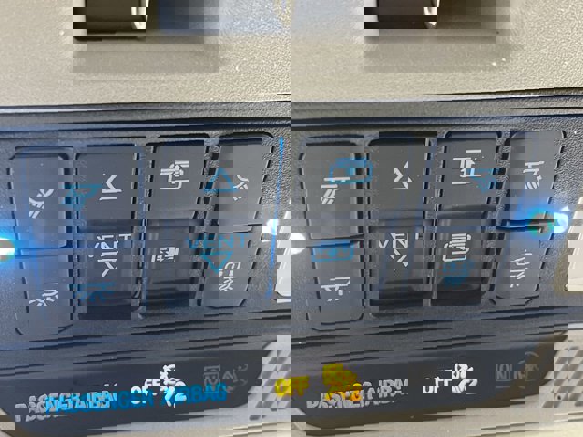 Certified 2022 Ford F150 XLT w/ Equipment Group 302A High image 24