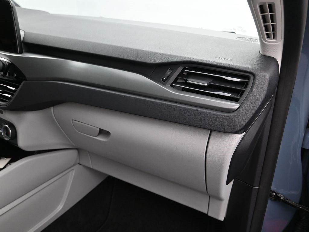 Certified 2025 Ford Escape Active image 43