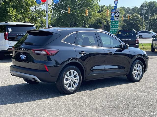 Certified 2025 Ford Escape Active FWD image 6