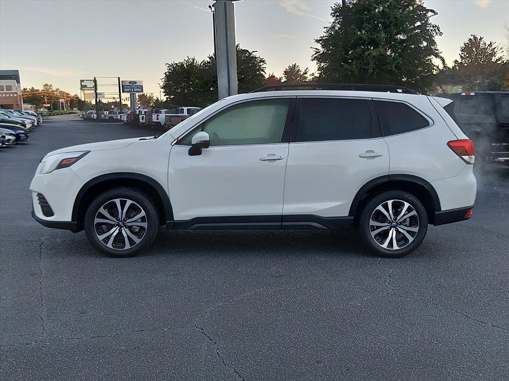 Used 2023 Subaru Forester Limited AWD/4WD image 7