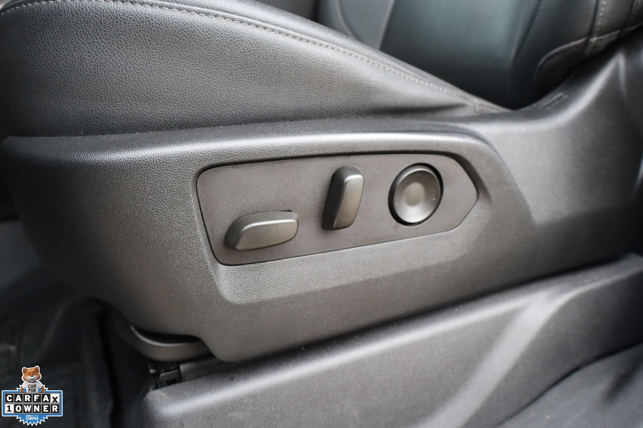 Used 2023 Chevrolet Silverado 1500 LTZ AWD/4WD image 14