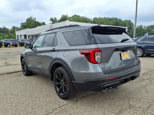 Certified 2024 Ford Explorer ST w/ Equipment Group 401A AWD/4WD image 5