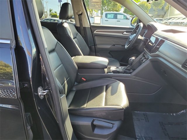 Used 2023 Volkswagen Atlas SE image 21