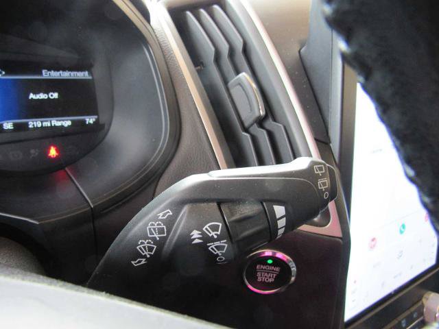 Certified 2024 Ford Edge SEL w/ Sport Appearance Package AWD/4WD image 23