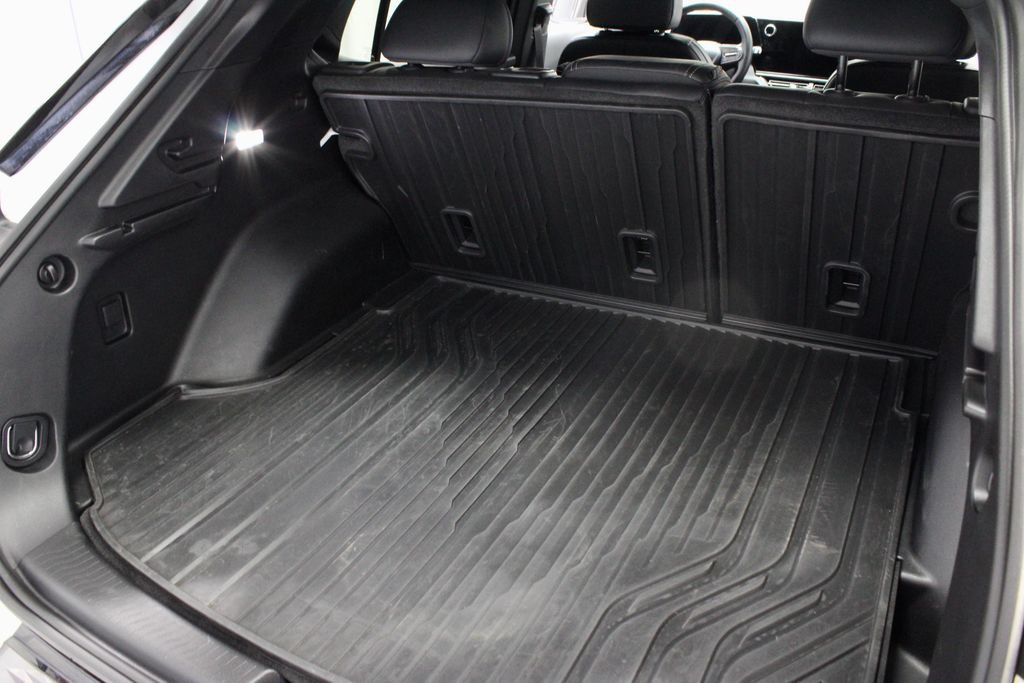 Used 2024 Chevrolet Equinox EV RS FWD image 13