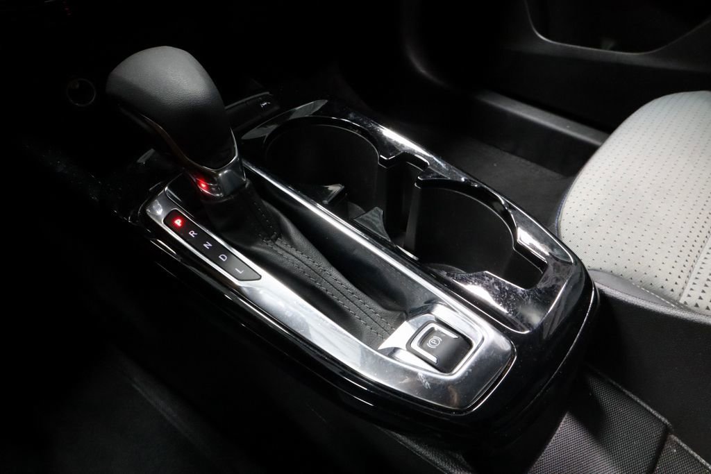 Used 2025 Chevrolet Trax LT w/ LT Convenience Package image 30