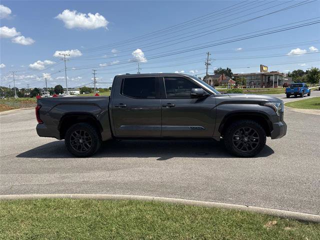 Used 2025 Toyota Tundra Platinum AWD/4WD image 4
