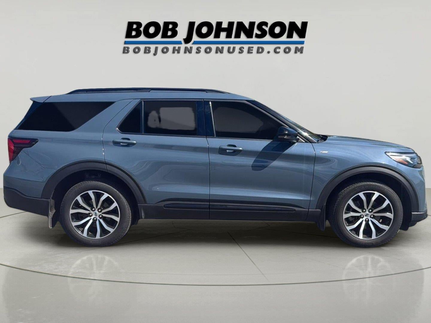 Certified 2025 Ford Explorer ST-Line AWD/4WD image 8