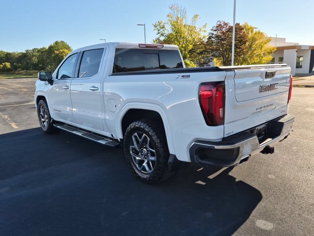 Used 2024 GMC Sierra 1500 SLT w/ SLT Premium Package AWD/4WD image 6