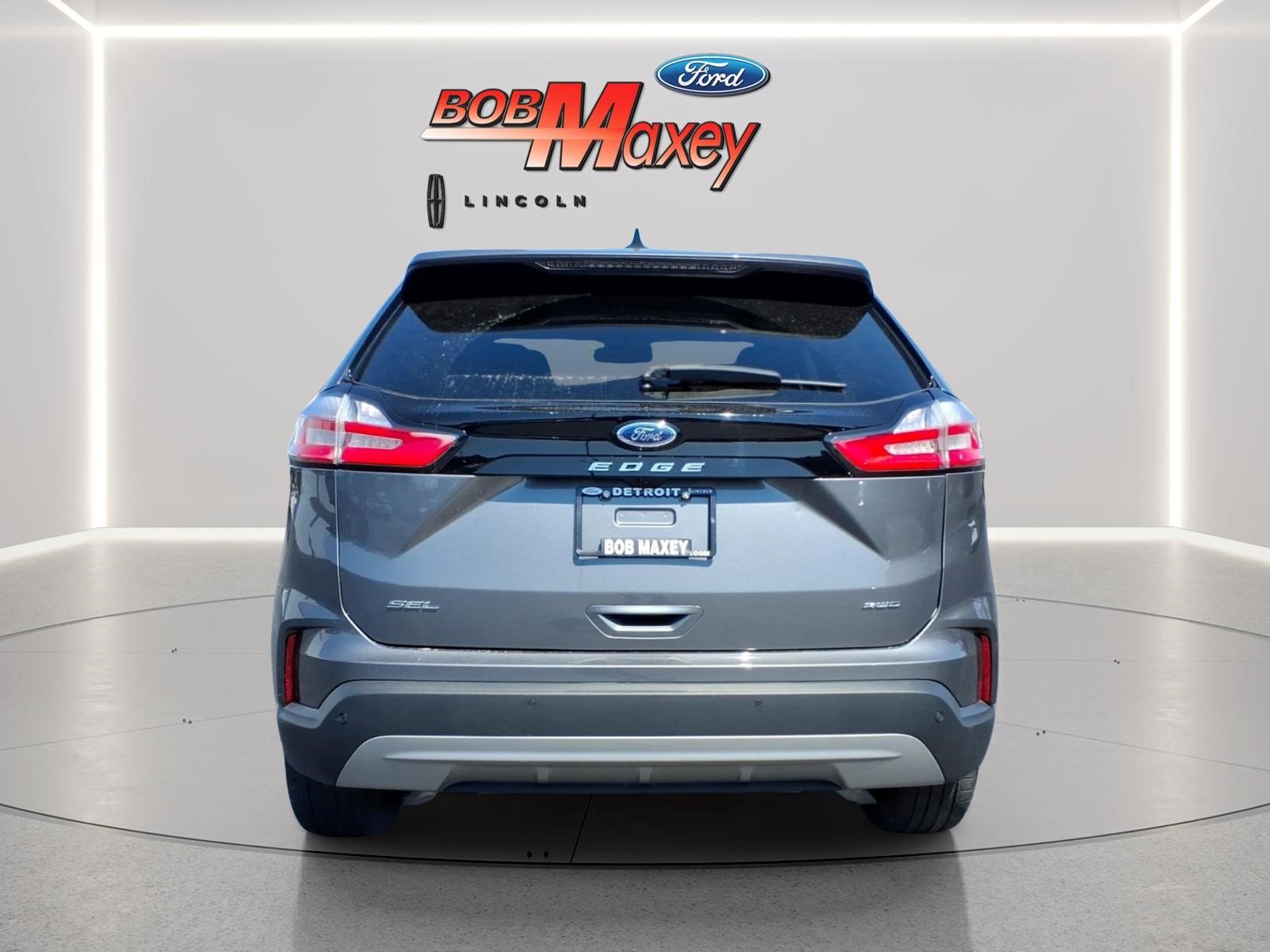 Certified 2024 Ford Edge SEL w/ Convenience Package AWD/4WD image 8
