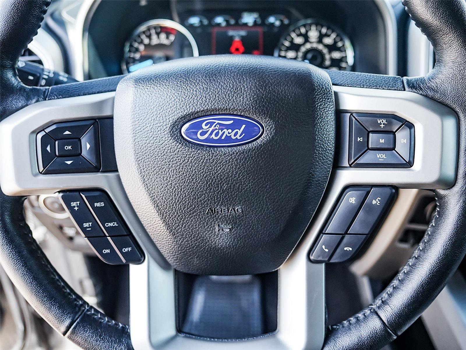 Certified 2020 Ford F150 Lariat w/ Equipment Group 502A Luxury AWD/4WD image 14