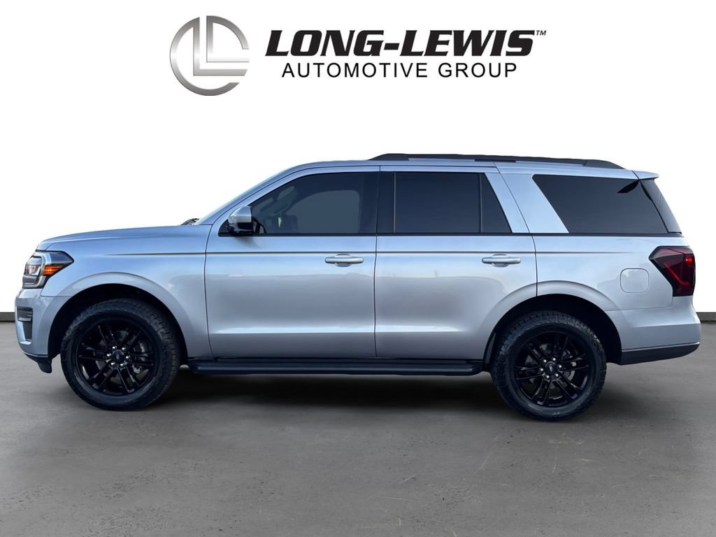 Certified 2024 Ford Expedition XLT RWD image 2