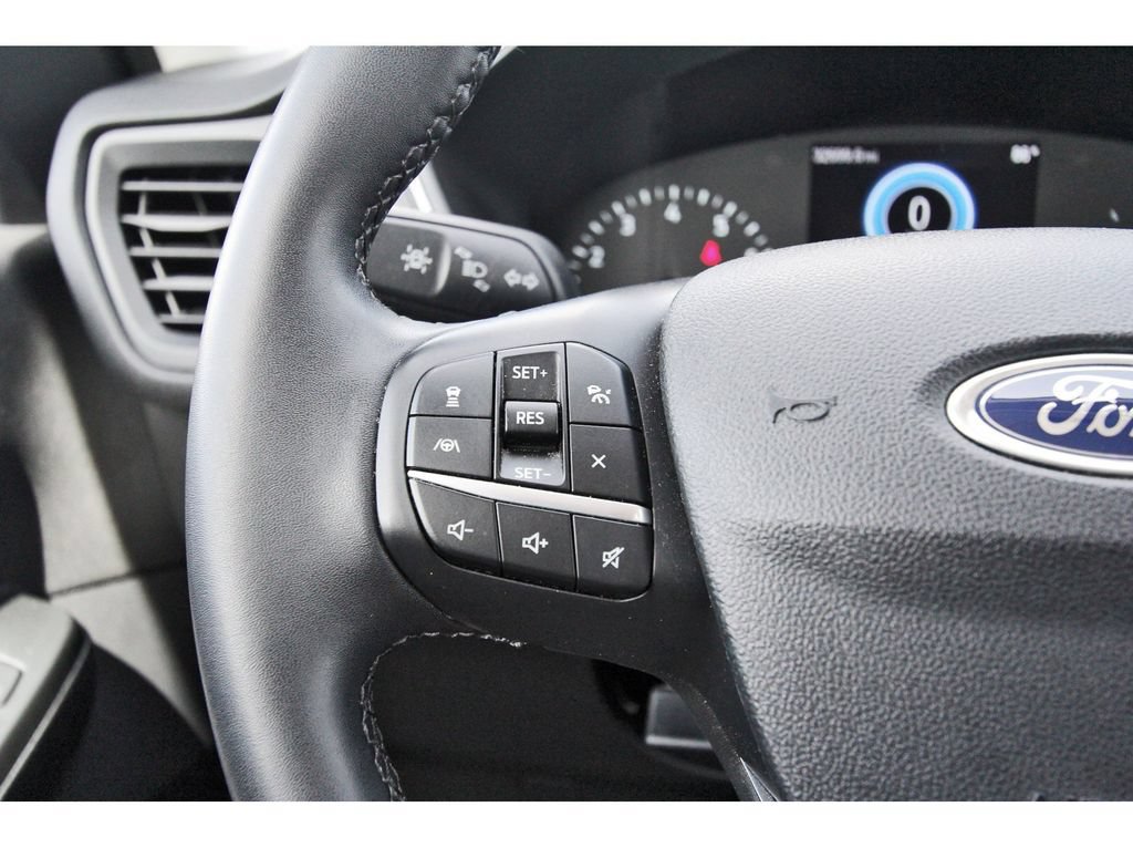 Certified 2022 Ford Escape SE w/ SE Sport Appearance Package FWD image 23