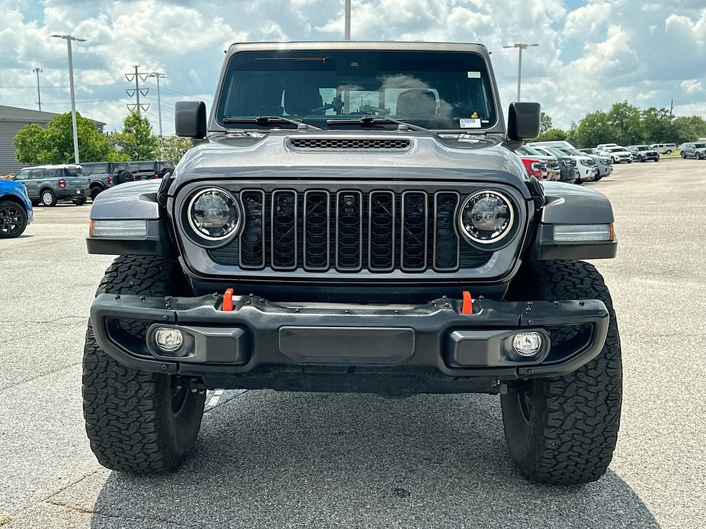 Used 2024 Jeep Gladiator Mojave AWD/4WD image 5