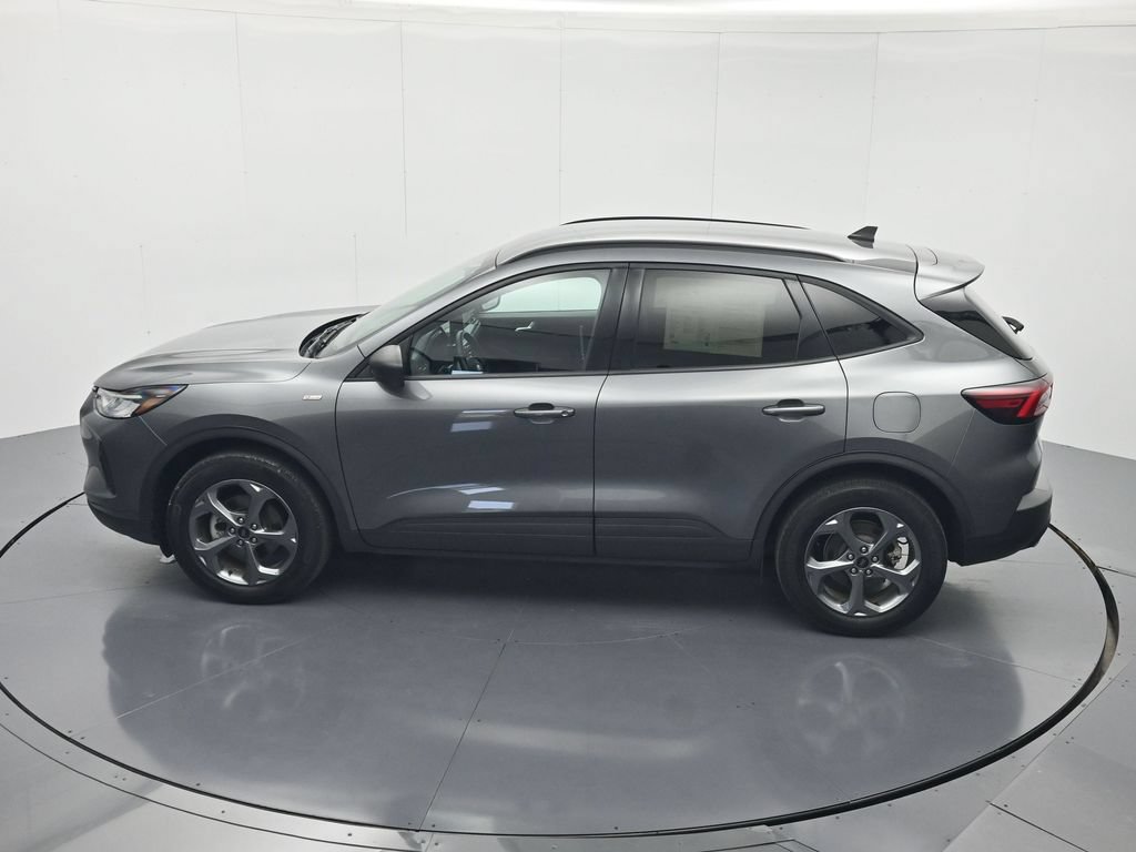 Certified 2025 Ford Escape ST-Line AWD/4WD image 35