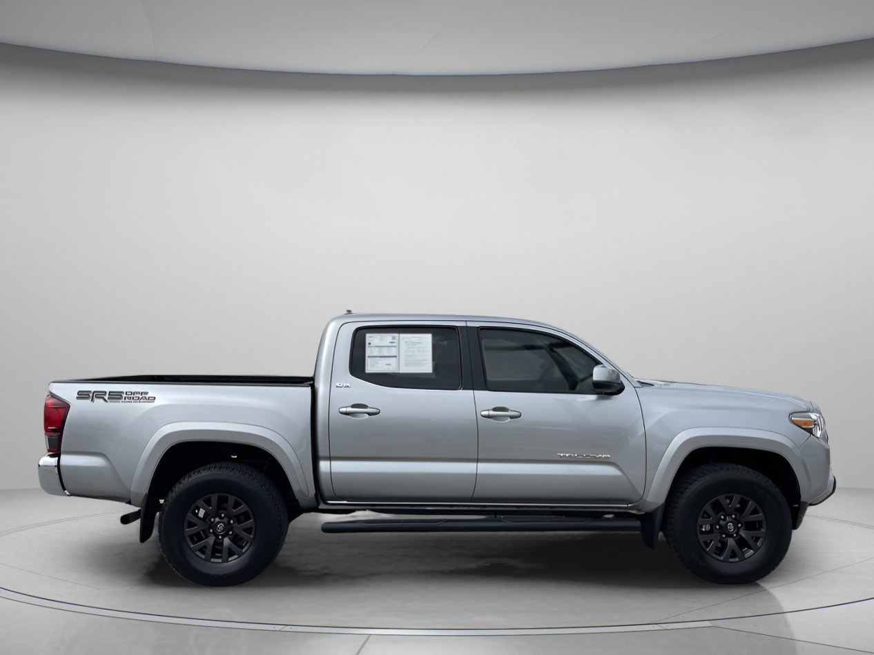 Used 2023 Toyota Tacoma SR5 RWD image 5