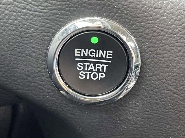 Certified 2020 Ford Edge Titanium FWD image 25