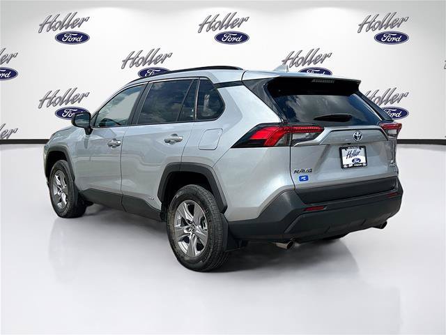 Used 2024 Toyota RAV4 LE AWD/4WD image 6