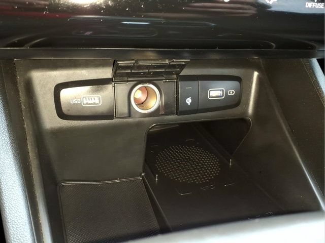 Used 2022 Hyundai Santa Cruz SEL Premium AWD/4WD image 22