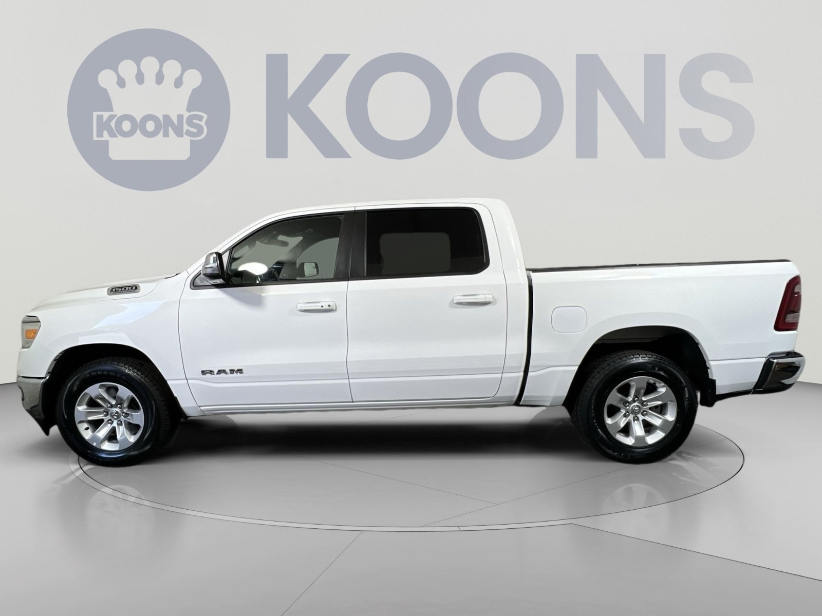 Used 2023 RAM 1500 Laramie AWD/4WD image 7