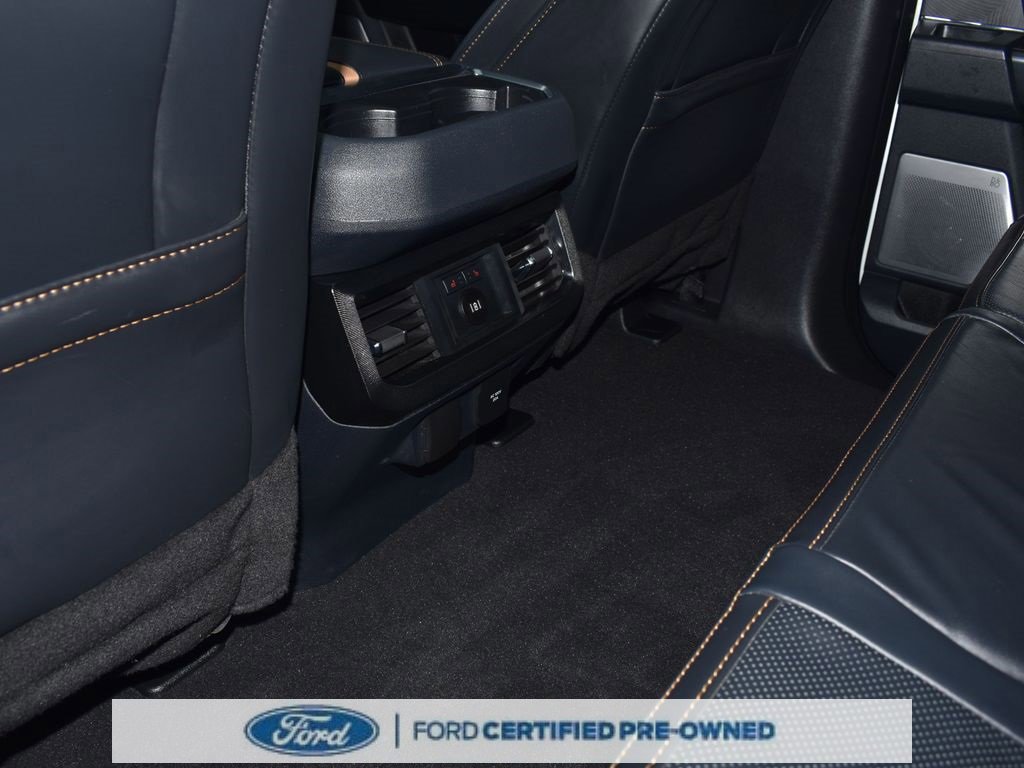 Certified 2024 Ford F350 Platinum w/ FX4 Off-Road Package image 40