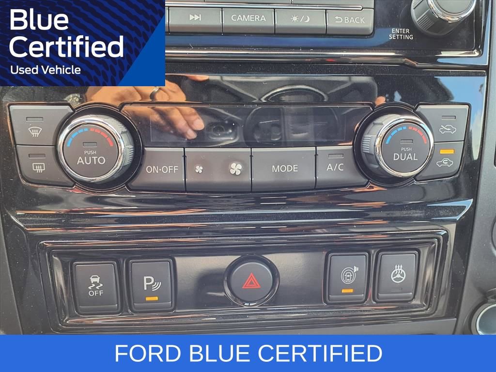 Used 2023 Nissan Titan PRO-4X w/ Pro-4x Convenience Package image 22