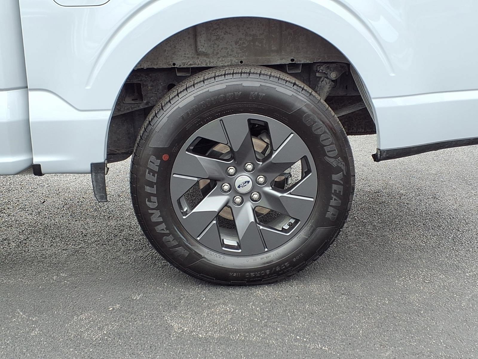 Certified 2025 Ford F150 STX w/ Equipment Group 200A RWD image 10