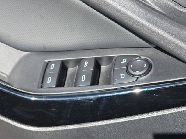 Used 2025 Chevrolet Equinox LT AWD/4WD image 27