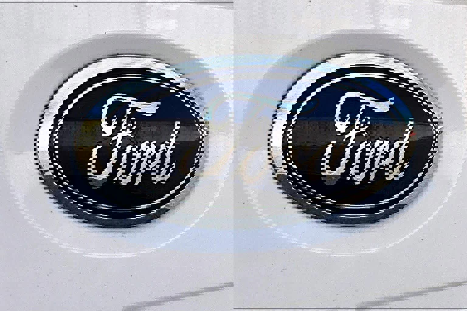 Certified 2023 Ford F150 XLT w/ Equipment Group 302A High image 32