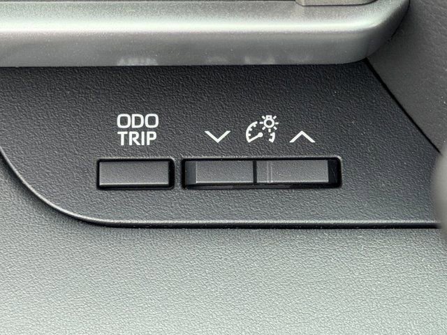 Used 2026 Toyota Highlander XLE AWD/4WD image 27