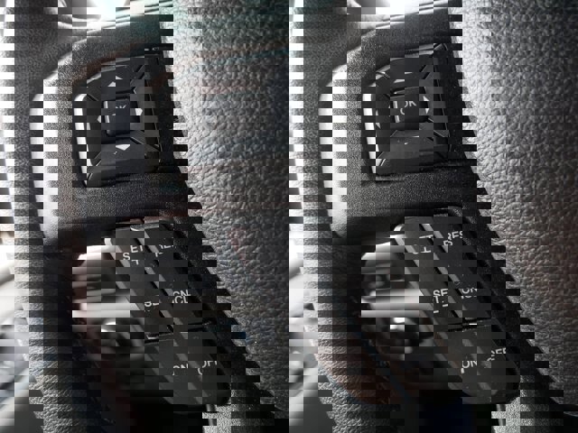 Certified 2018 Ford F150 XLT w/ Equipment Group 302A Luxury image 20