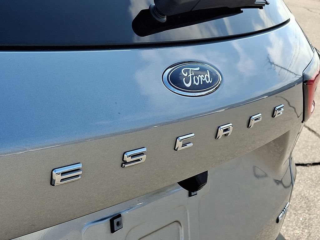 Certified 2024 Ford Escape Active AWD/4WD image 31