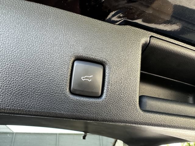 Certified 2024 Ford Escape ST-Line w/ Tech Pack #1 AWD/4WD image 43