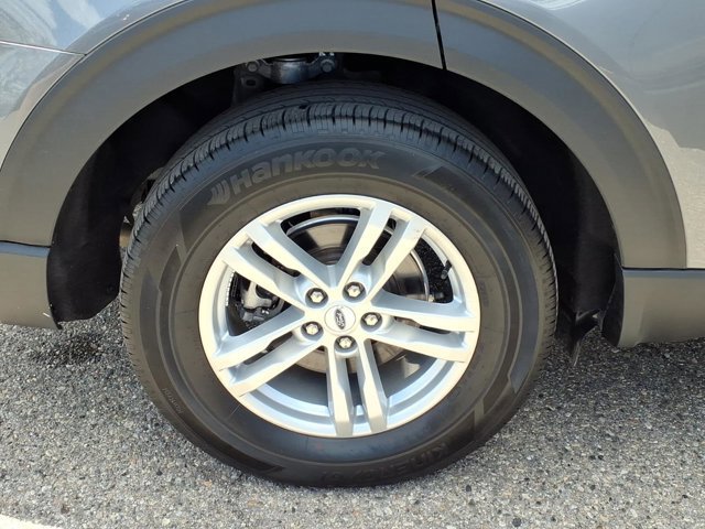 Certified 2023 Ford Explorer XLT w/ Equipment Group 202A AWD/4WD image 29