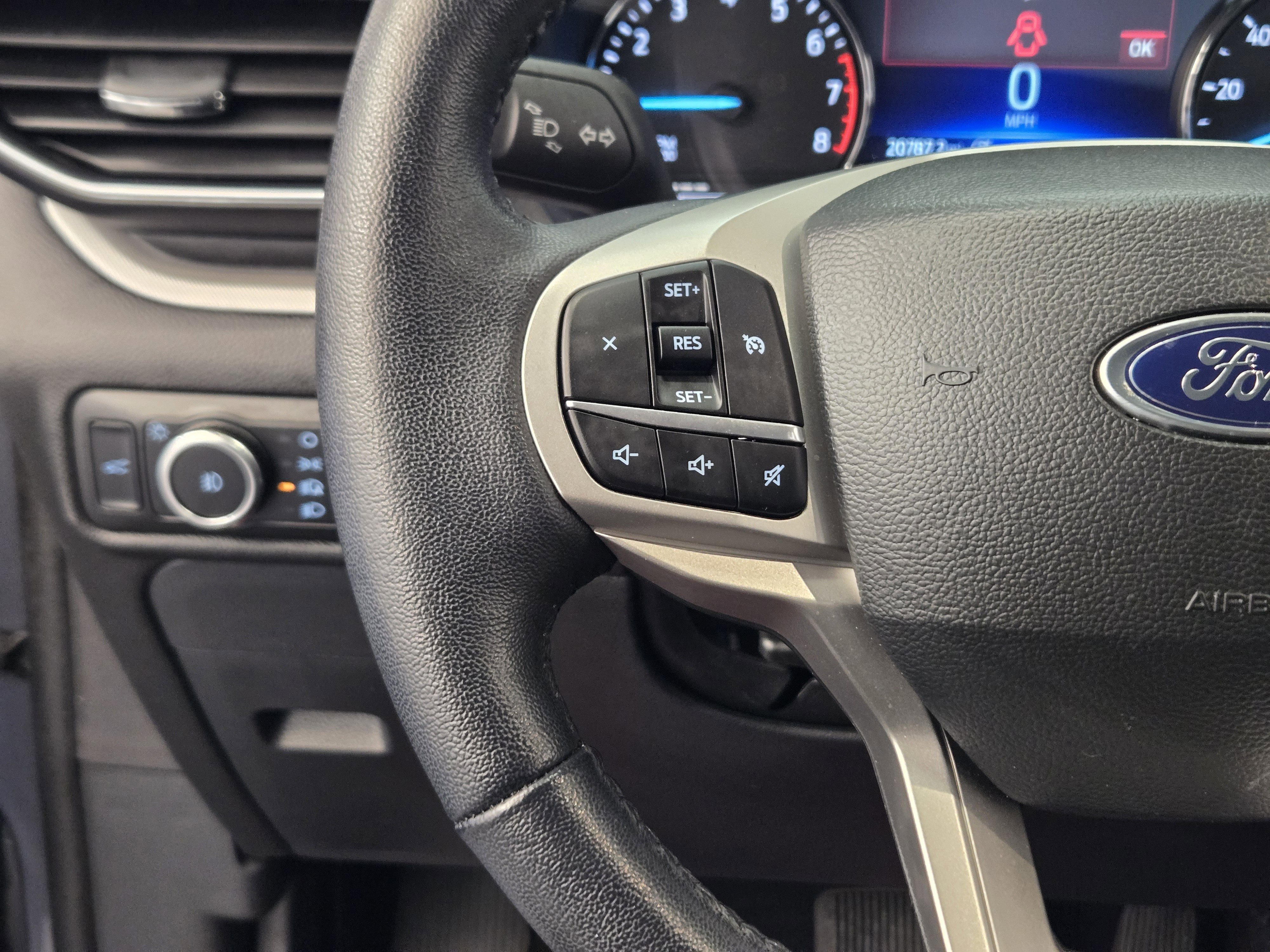 Certified 2023 Ford Explorer XLT w/ Equipment Group 202A image 26