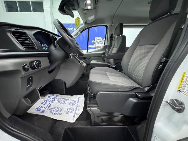 Certified 2022 Ford Transit 350 XLT image 26