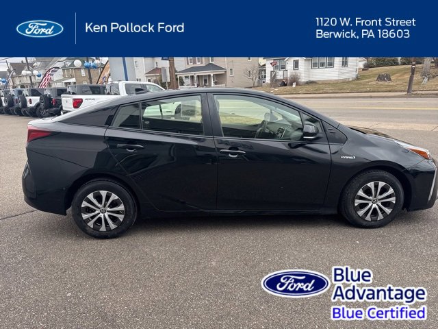Used 2022 Toyota Prius LE image 5