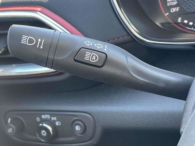 Used 2023 Chevrolet TrailBlazer RS w/ Convenience Package image 23