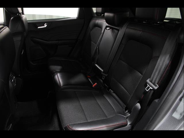 Certified 2025 Ford Escape ST-Line AWD/4WD image 18
