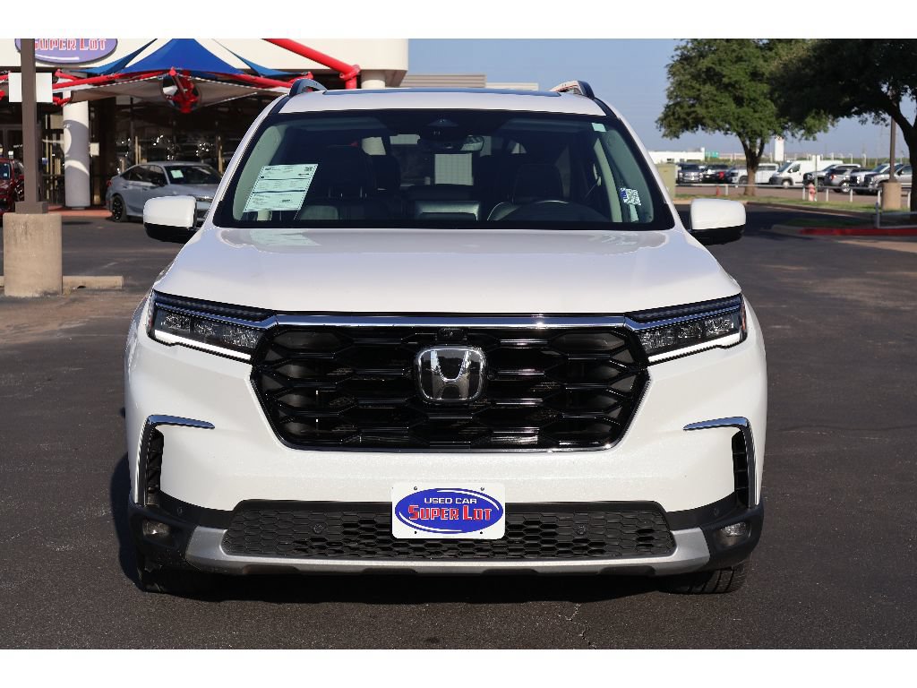 Used 2024 Honda Pilot Elite image 11