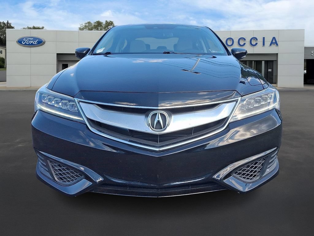 Used 2018 Acura ILX FWD image 2