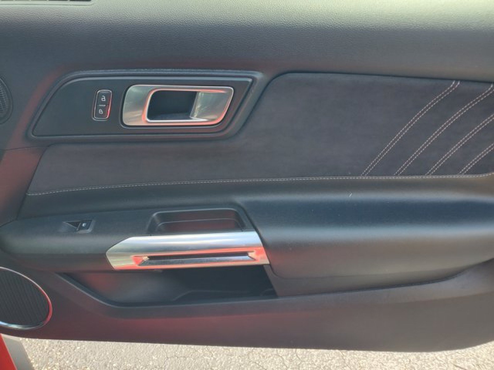Certified 2021 Ford Mustang GT Premium w/ Carbon Sport Interior Package RWD image 27