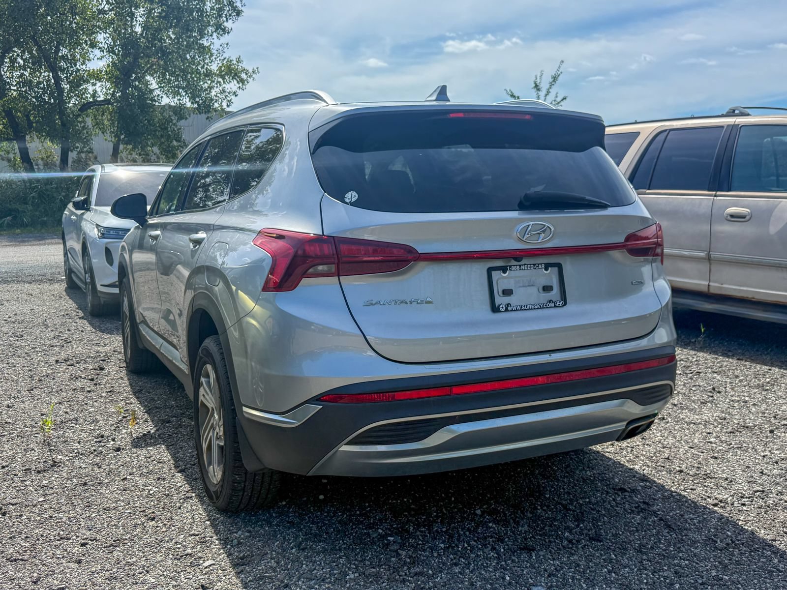 Used 2022 Hyundai Santa Fe SEL w/ Cargo Package AWD/4WD image 3