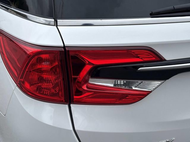 Used 2023 Honda Odyssey Touring image 11