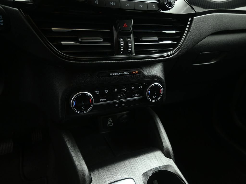 Certified 2025 Ford Escape ST-Line image 42