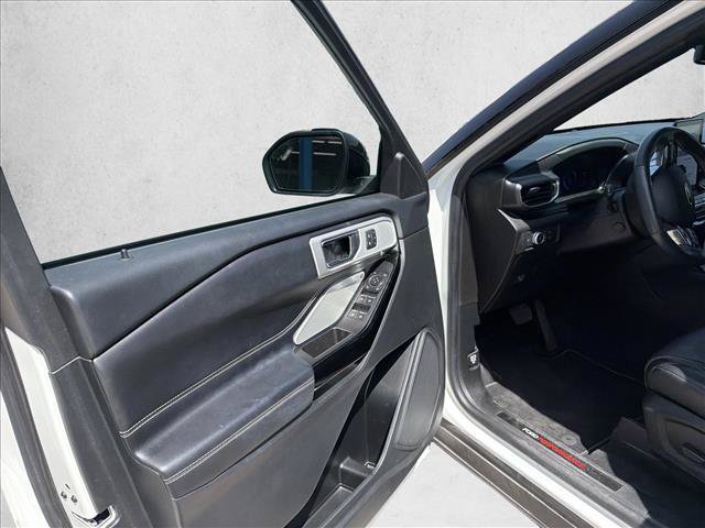Certified 2022 Ford Explorer ST w/ Equipment Group 401A AWD/4WD image 9
