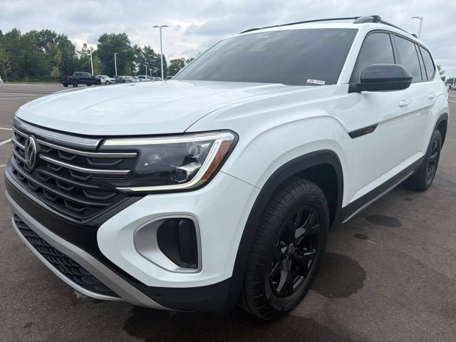 Used 2024 Volkswagen Atlas Peak Edition SE AWD/4WD video 2